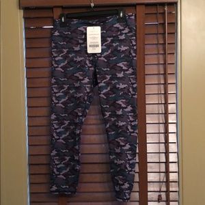 Fabletics Powerhold Capri